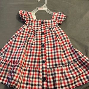 Nice dress from children’s place! Size 18m Perfect for 4th of July!!